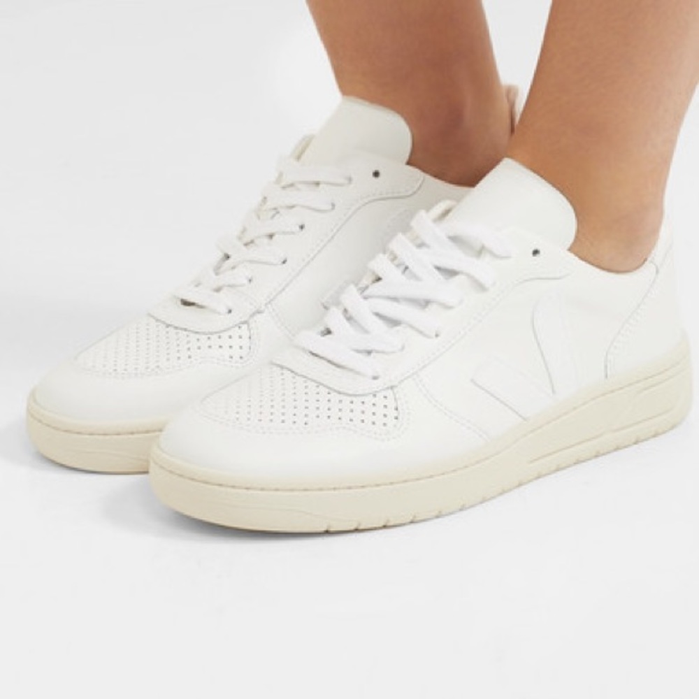 VEJA VEJA + NET SUSTAIN V-10 leather sneakers